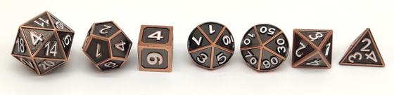 Vielseitige kleine Metallwürfel, geruchloser Mini Polyhedral Dice Set