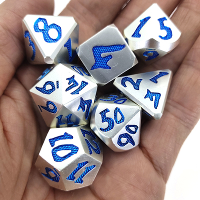 Tragbare handgegossene RPG-Würfel, handpoliert, verschleißfest, polyedrisch, 7 Würfel