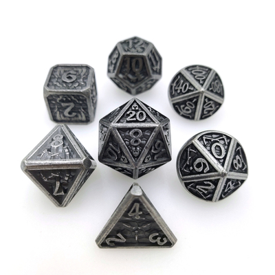 Anti-Verschleiß-stabiles Metall-RPG-Würfel-Cuprum-Polyeder-Würfel-Set in Schwarz und Weiß