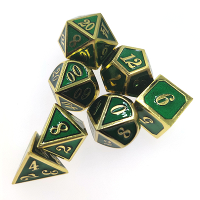 Fantastische Metallwürfel stellten 7-teilige Spiel-Antiverschleißwürfel einstellten Abnutzungs-vielflächiges Vergoldungs-Grün ein