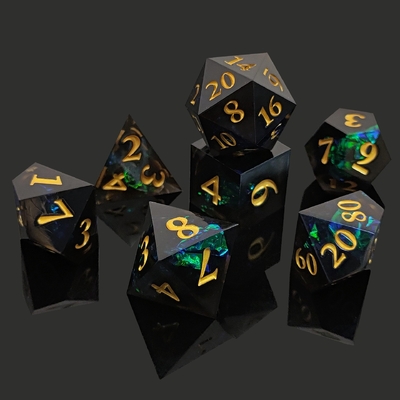 Zweifarbiger kundenspezifischer DND-RPG-Tanz-Set D6 D20 7 Formen-Polyeder-Set