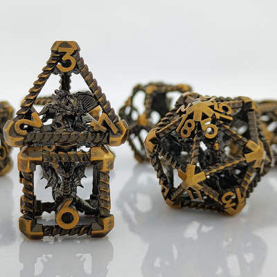 Hohl Multi-Noodle Metall Würfel Fliegender Drache Dungeon und Drache DND
