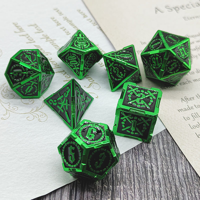 Schwert Metall RPG Würfel Hand poliert Cruzu Dungeon und lange DND#
