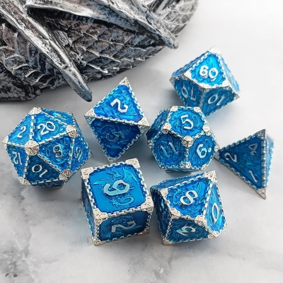 Mehrschichtiges Metall-RPG Würfel Fliegender Drache Solider glatter Drache DND
