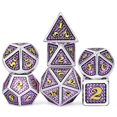 Massivmetallwürfel auf Drachenskala Mehrfarbiger DND-RPG Helle Farben