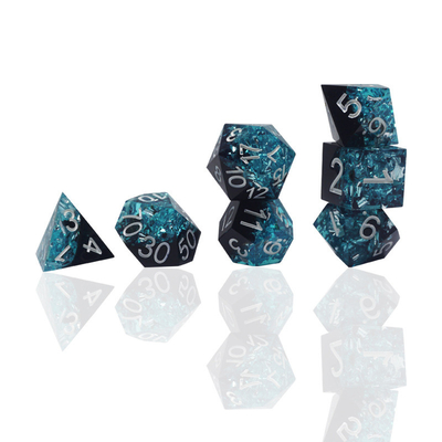 Blau-Schwarz-Harz-Material Würfel-Set Drache und Dungeon Polyeder