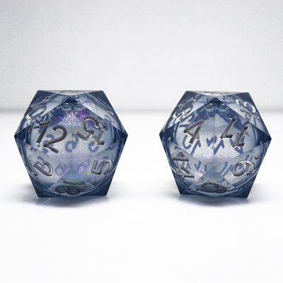 Ein Sequined Flüssigkeit Fluss Sand Harz Würfel # Dnd#Rpg#Coc glatte Kante