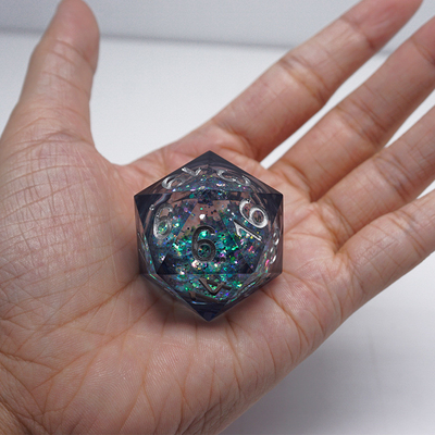 Ein Sequined Flüssigkeit Fluss Sand Harz Würfel # Dnd#Rpg#Coc glatte Kante