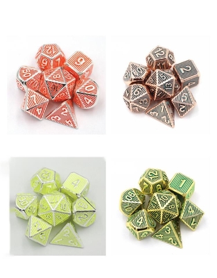 Vertikales Metall-Multi-Face Würfel-Desktop-Spiel Dnd Rpg Coc Bronze Farbe
