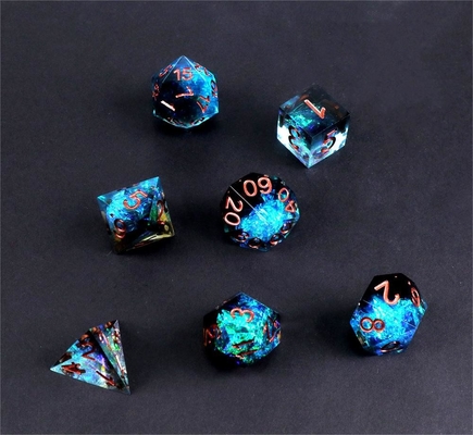 Blau plus schwarz Erz Harz Charakter spielt ein Multi-Nudel Würfel-Set und Würfel