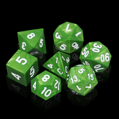 Grüner Marmor aus Naturharz RPG Würfel Multi - Noodle Dnd Würfel Set