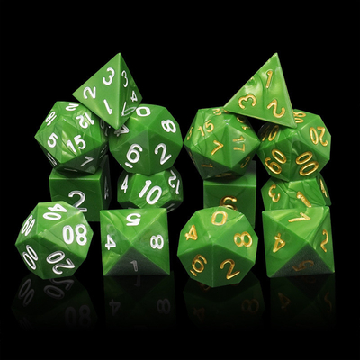 Grüner Marmor aus Naturharz RPG Würfel Multi - Noodle Dnd Würfel Set
