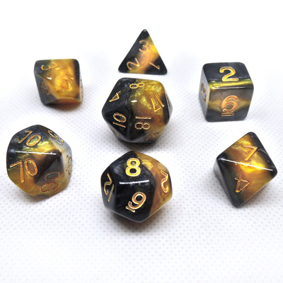 Gelb und Schwarz Marmor Harz RPG Würfel Desktop-Spiel Würfel Set