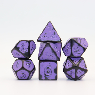 Antike alte schwarze Rücken rotes Harz Charakter Spielen Brettspiel Würfel Set DND Würfel
