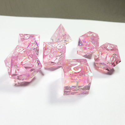 Pink Crystal Resin Boarding Dice Set Drache und Dungeon