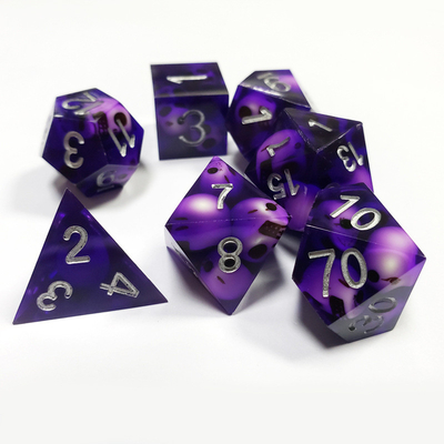 Purpur Crystal Skull Resin Boarding Dice Set Drache und Dungeon