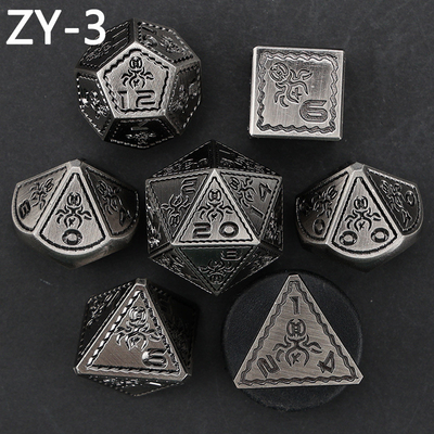Elektroplattierte Vintage Farbige Kraken Metall Dnd Würfel Set Drachen und Drachen Schachbrett Spiel Würfel