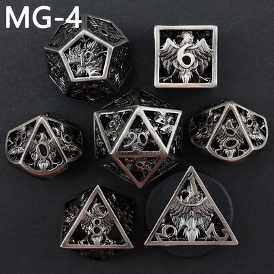 Hohles Metallwürfel-Set Polyeder benutzerdefiniertes Würfel-Drachen- und Drachenwürfel-Tischspiel