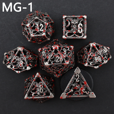 Hohles Metallwürfel-Set Polyeder benutzerdefiniertes Würfel-Drachen- und Drachenwürfel-Tischspiel