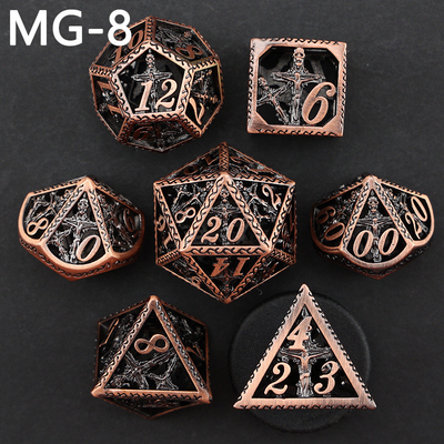 Hohles Metallwürfel-Set Polyeder benutzerdefiniertes Würfel-Drachen- und Drachenwürfel-Tischspiel