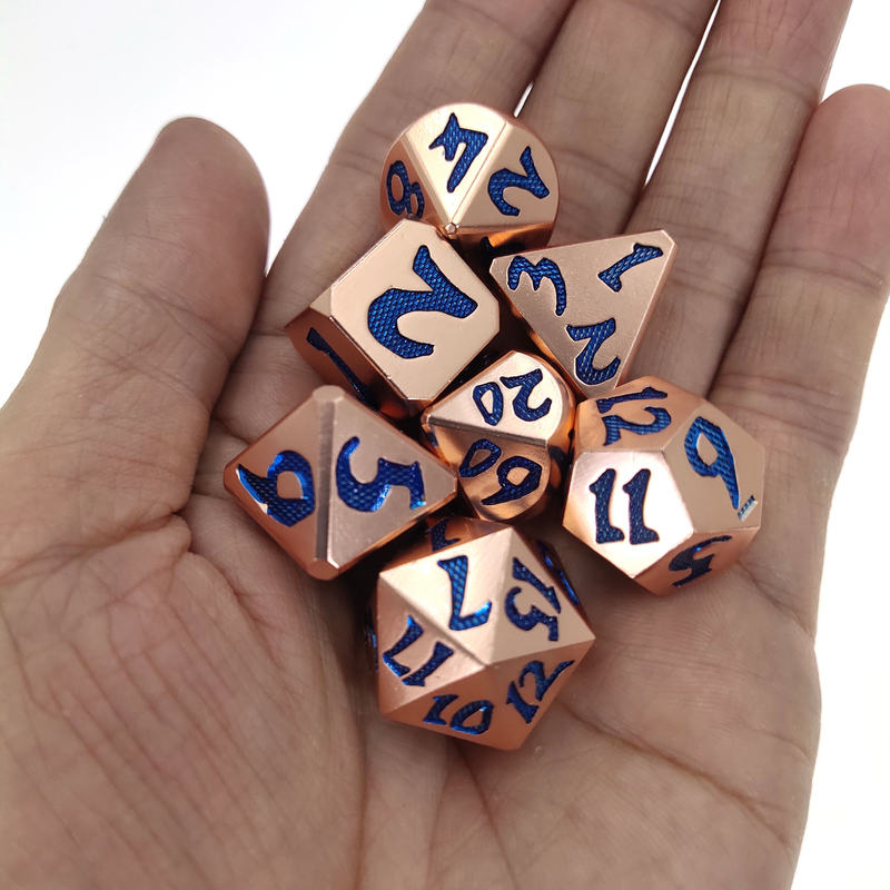 Handgefertigtes RPG-Würfelset, tragbares polyedrisches Würfelset, Zinklegierung, Luxusmetall