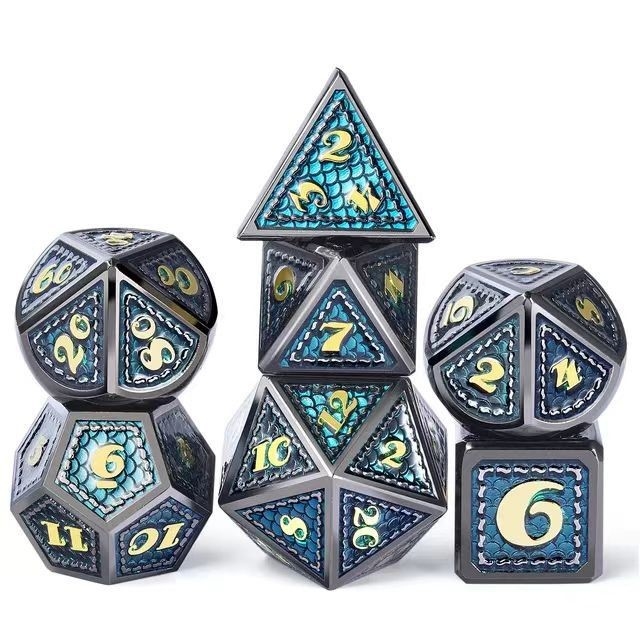Massivmetallwürfel auf Drachenskala Mehrfarbiger DND-RPG Helle Farben