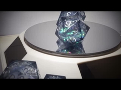 Ein flüssiger Fluss Sand Harz Würfel