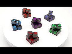 Metall Sechsseitige Würfel Farbiges Tischspiel Laufgruppe Spielzeug Skript Töten DND Drache und Dungeon Requisiten